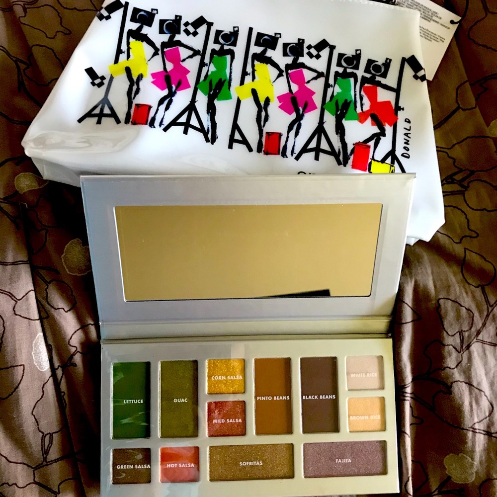 Ltd. Ed. E.l.f. x Chipotle palette & Smashbox bag!
